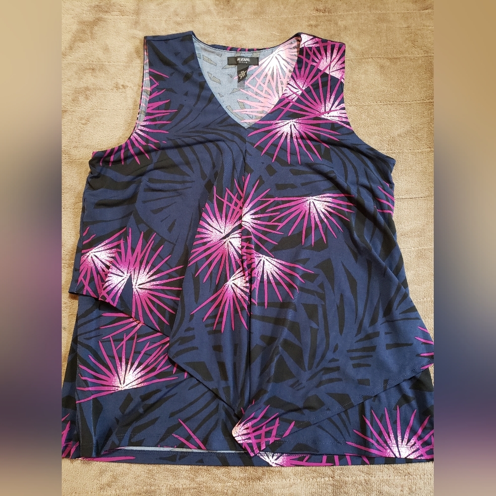 Alfani • Petite Medium • womens top